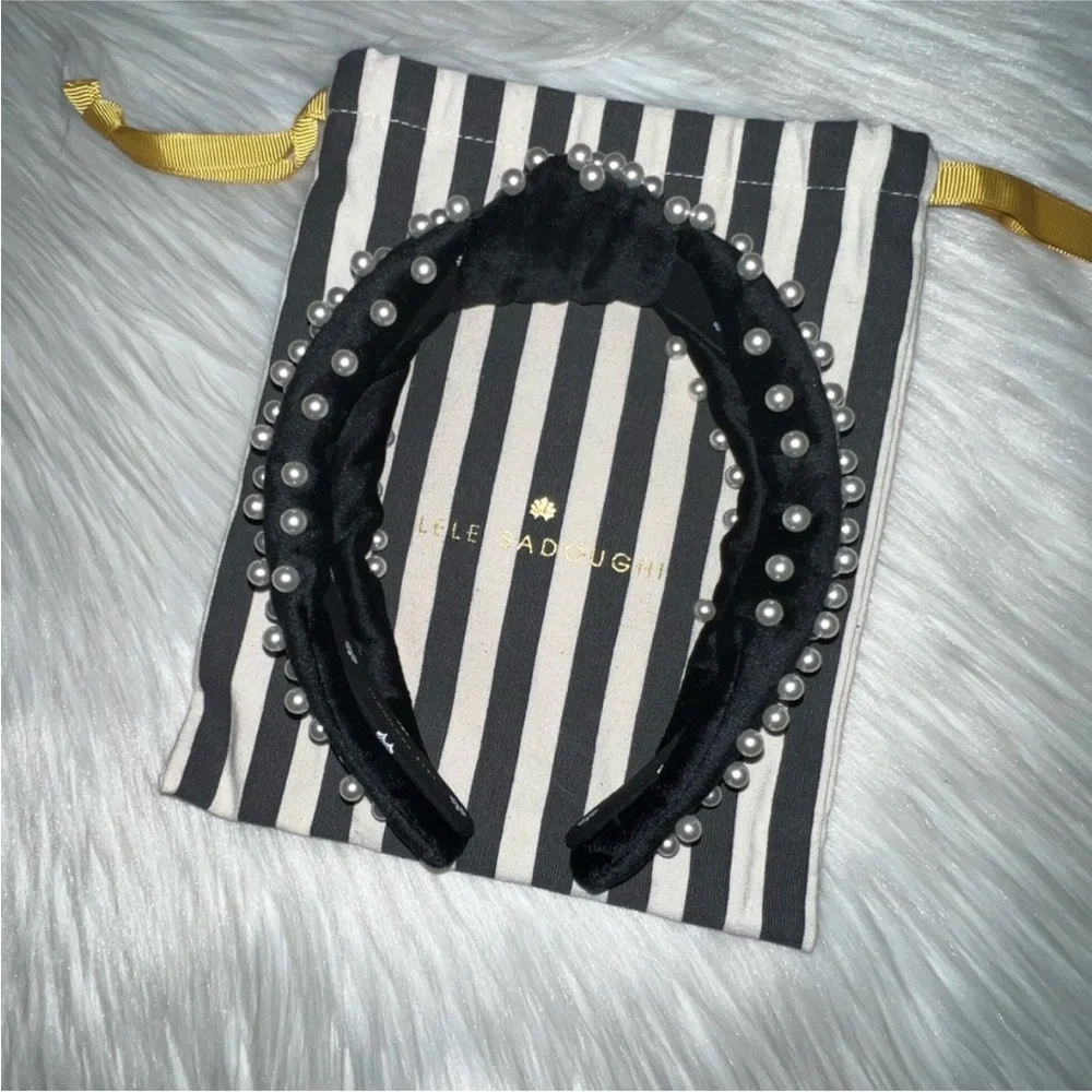 Lele Sadoughi Black Velvet and Pearls Headband